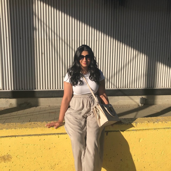 Meet your Posher, Gurleen - Picture 1 of 1